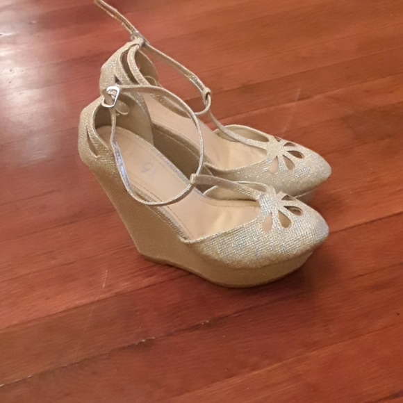 Wedge silver shoe - Picture 2 of 4